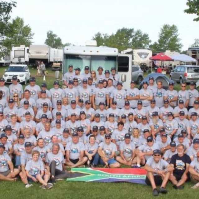 Oshkosh 2018 Group Photo.jpg